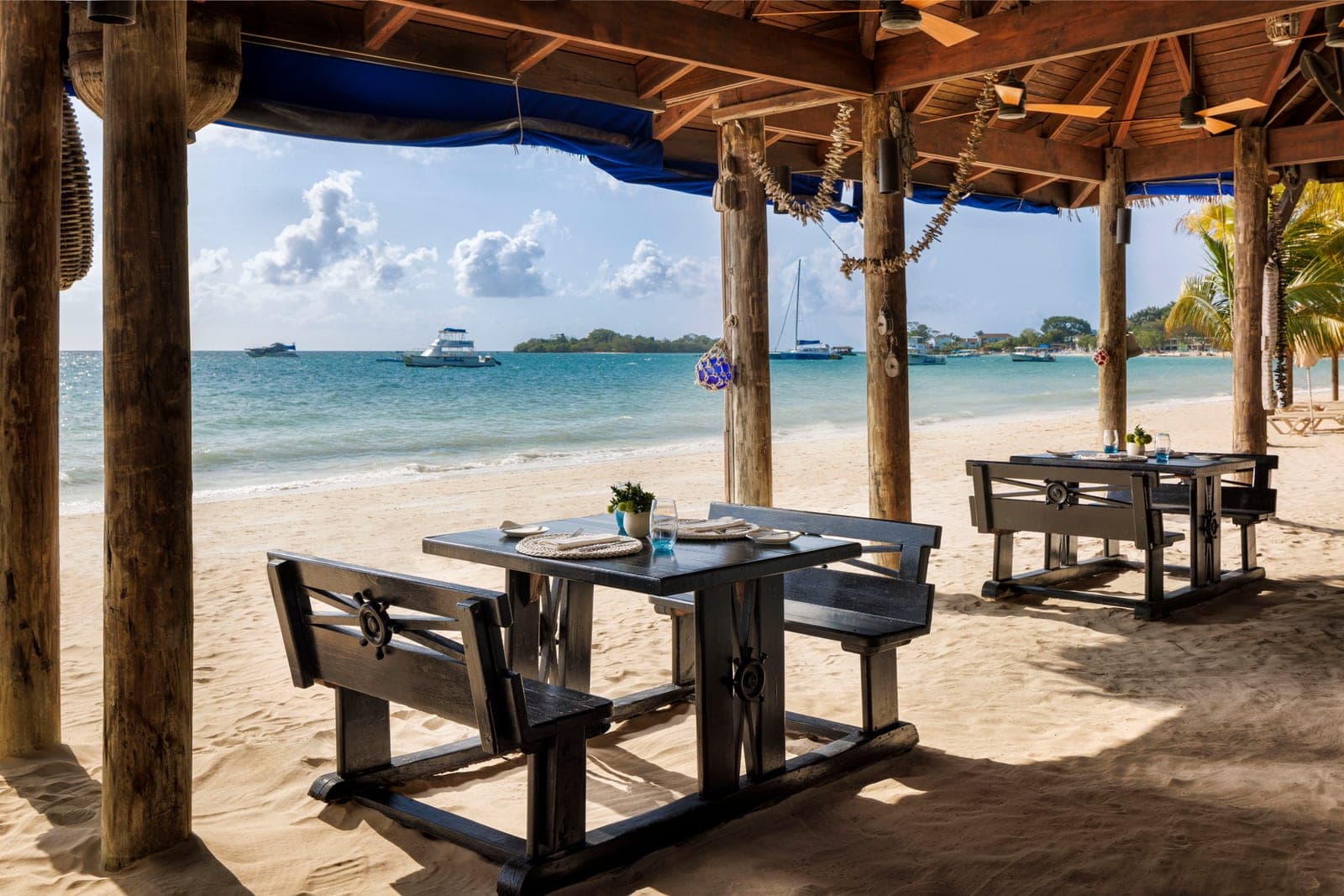 Barefoot by the Sea restaurant at Sandals Negril