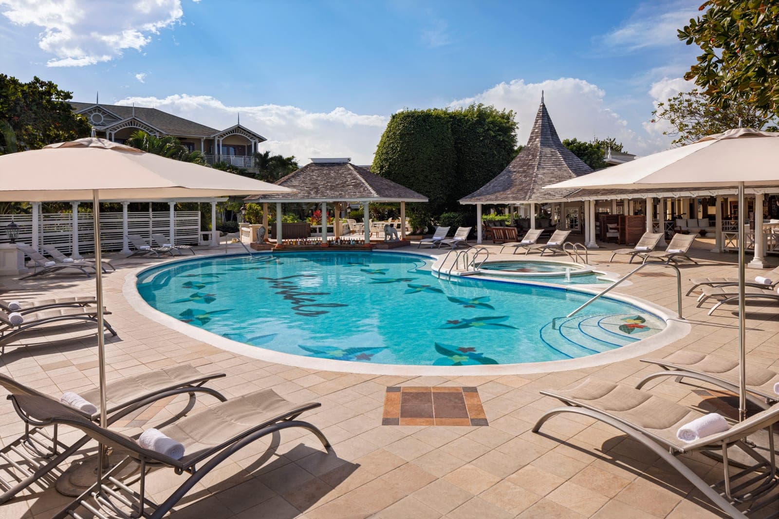 Main pool at Sandals Caribbean Cay, prior to renovation