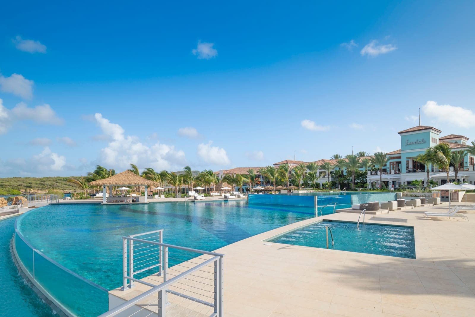 Dos Awa two-level infinity pool at Sandals Royal Curaçao