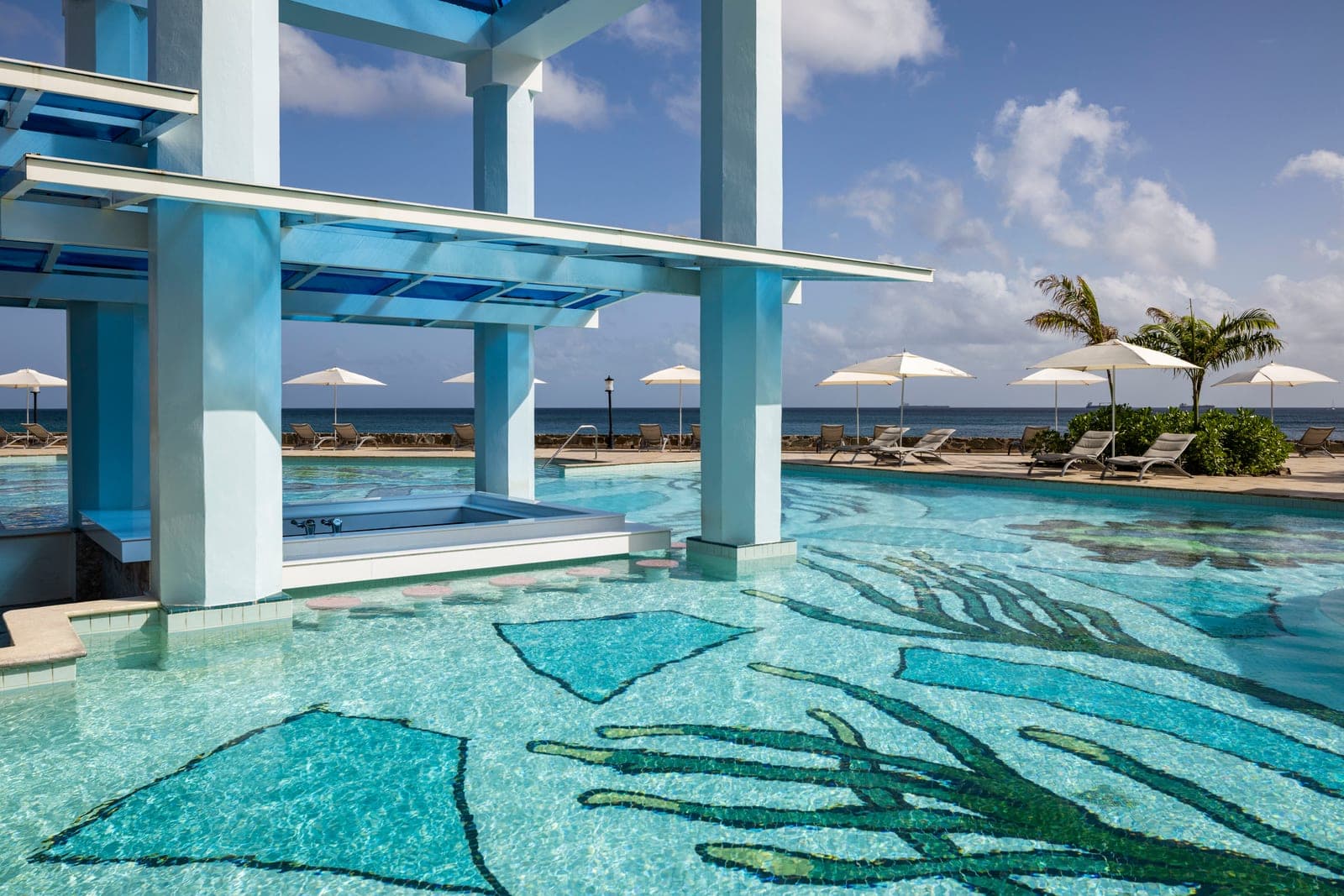 Swim-up bar at Sandals Regency La Toc