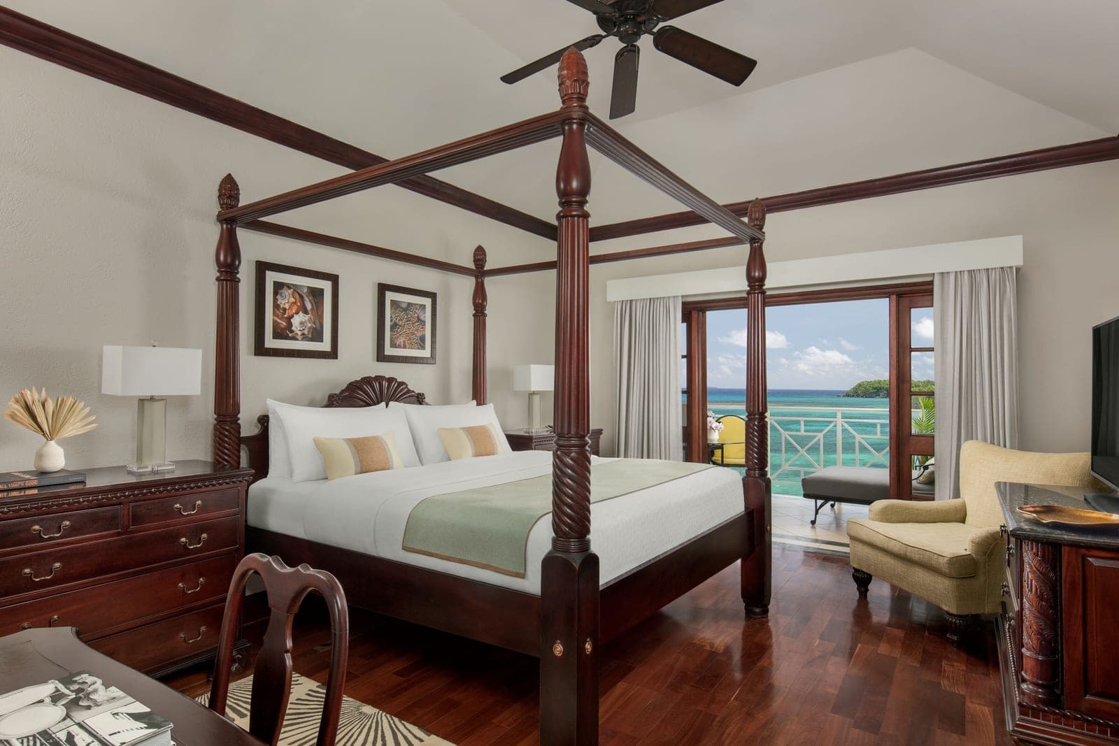 Governor General Oceanfront One Bedroom Butler Suite at Sandals Royal Plantation, top floor of the Beachfront West Wing